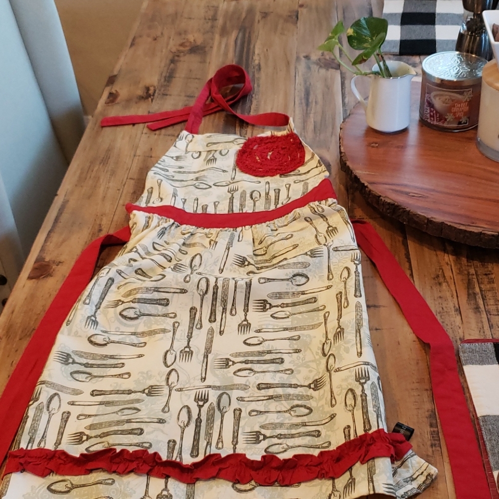 Apron Cynthia Rowley Super Cute!!!!!!